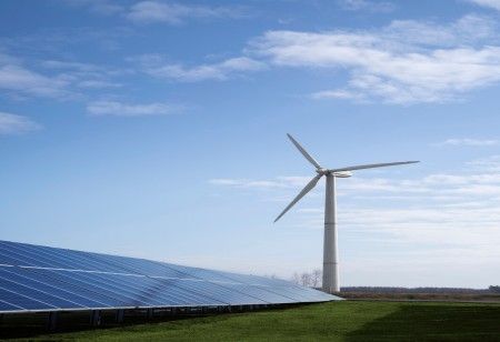 Gujarat High Court approves appeal of Suzlon Energy, grants stay order against Rs.261 crore
